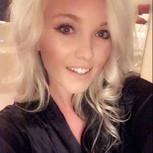 Meet your Posher, Brittani